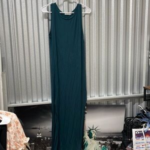 Samantha eng long dress size small